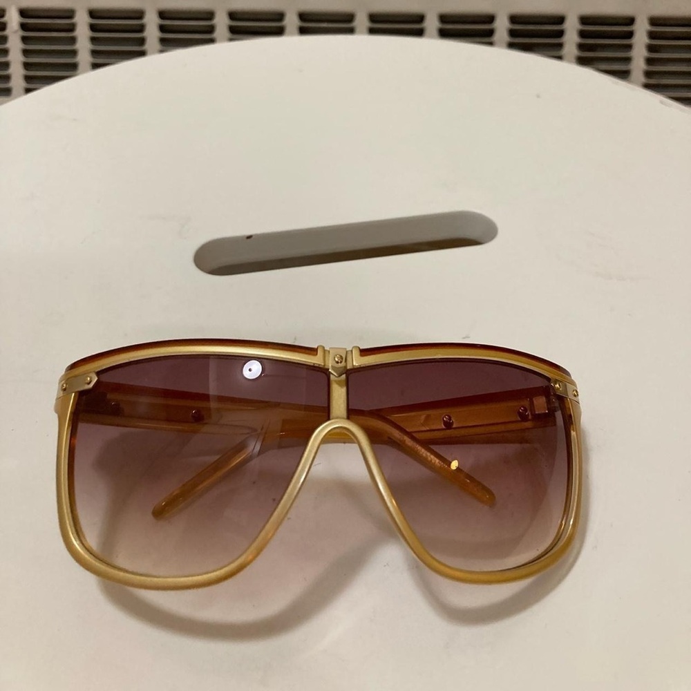 Jimmy Choo Bougie gold rimmed sunglasses ✨